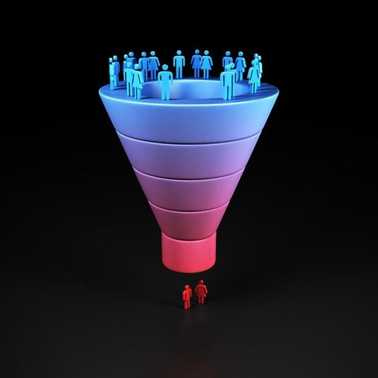 Digital marketing funnel illustrating how a broad audience is narrowed down into a specific target audience for improved targeting, engagement, and conversions.